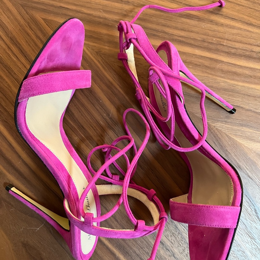 Monique L’Hullier orchid suede strappy suede high heeled stilettos NIB rare 38.5